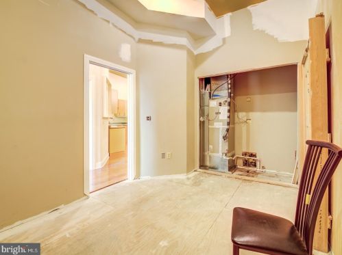 1324 Kenyon St, Washington DC 20010-2493 exterior