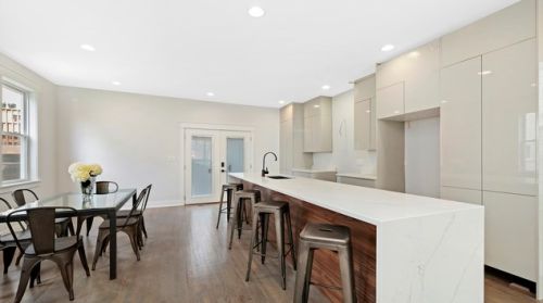 1837 Mozart St, Chicago IL 60647-5111 exterior