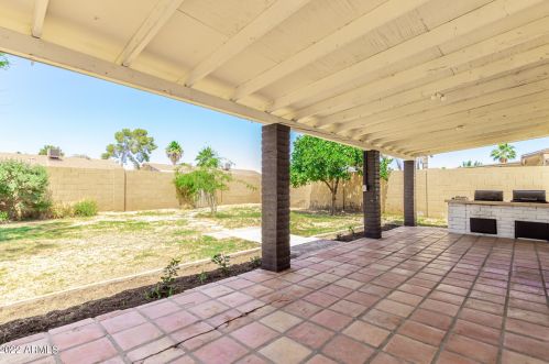 1326 Ivanhoe St, Chandler AZ  85225-5319 exterior