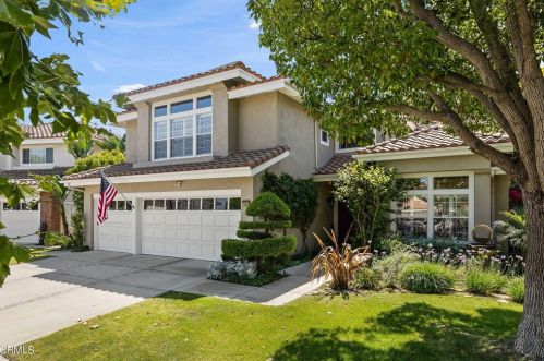 2104 Glen Eagles Ct, Oxnard, CA 93036-7702