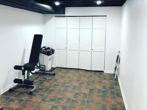 2172 Mango Ave, Chicago IL 60639-2312 exterior