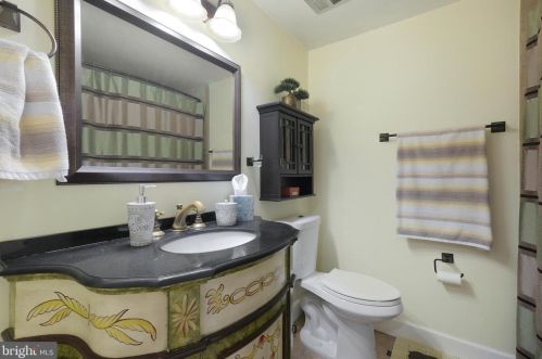 13713 Lockdale Rd, Silver Spring MD 20906-2117 exterior