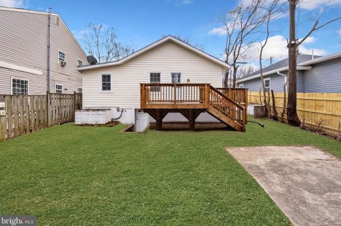 4504 Dix St, Washington DC 20019-4668 exterior