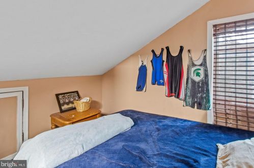 35 Alessio Ter, Trenton NJ 08620-9772 exterior