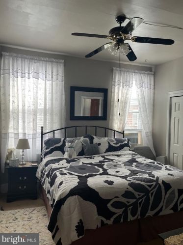 1920 16 St, Philadelphia PA 19145-3010 exterior