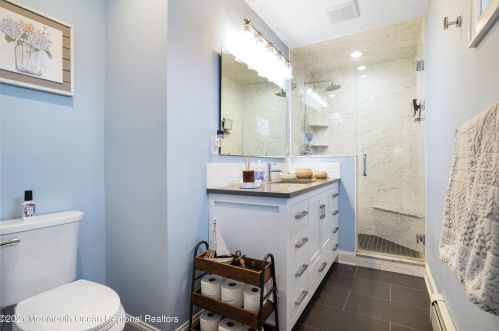 30 Cardinal Rd, Middletown NJ 07748-3262 exterior