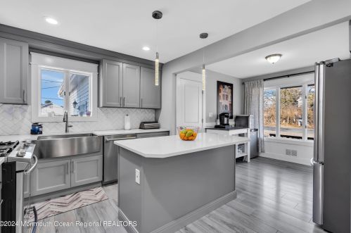 119 Serpentine Dr, Berkeley Township NJ  08721-2447 exterior