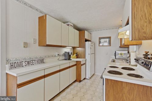 35 Pennsylvania Ave, Littlestown PA exterior