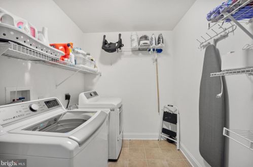 60 Victoria Sq, Media PA 19063-4044 exterior