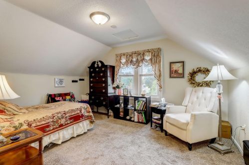 3144 76, Milwaukee WI 53222-3948 exterior