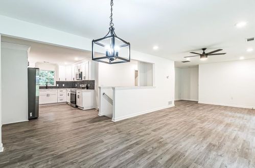 2074 Montrose Dr, Atlanta GA  30344-2355 exterior