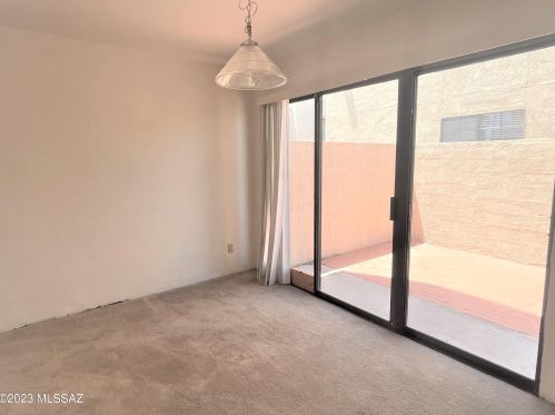 244 Pastime Rd, Tucson AZ  85705-3350 exterior