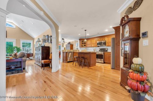 298 Trenton Ave, Berkeley Township NJ 08721-2315 exterior