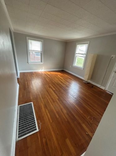 242 Camfield St, Pittsburgh PA  15210-3218 exterior