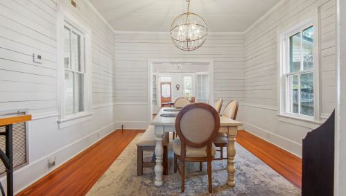 98 Live Oak Ave, Defuniak Springs FL  32435-2383 exterior