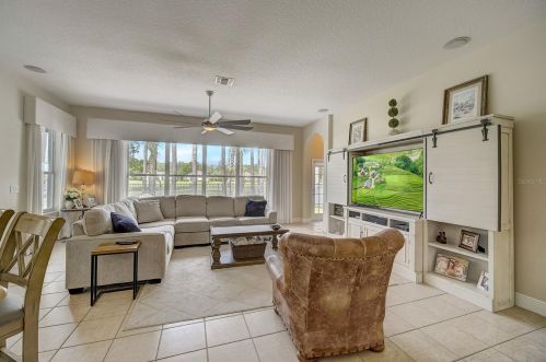 1453 Foxtail Ct, Lake Mary FL 32746-4467 exterior