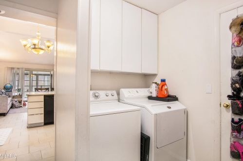 8696 Mdw Ln, Berrien Springs MI 49103-1426 exterior