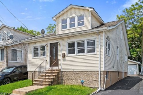 305 Isabella Ave, Irvington NJ  07111-2507 exterior