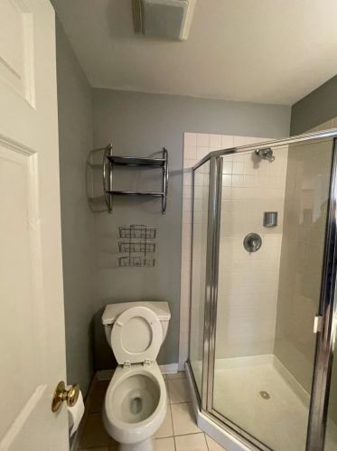 4859 Pulaski Rd, Chicago IL 60629-4121 exterior