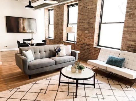 110 Peoria St, Chicago IL  60607-2306 exterior