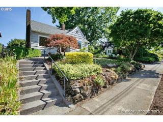 4009 Bybee Blvd, Portland OR  97202-7743 exterior