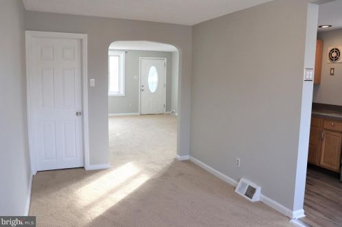 522 2 St, Darby PA 19023-3105 exterior