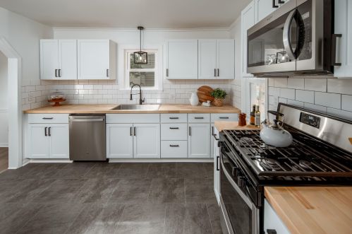 1214 Mason St, Grand Rapids MI 49503-1338 exterior