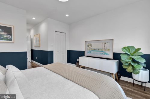 815 Longfellow St, Washington DC  20011-8205 exterior