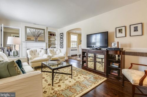 301 Glendale Ave, Alexandria VA 22301-2407 exterior