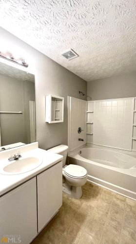 3304 Par 3 Way, Lithonia GA 30038-1816 exterior