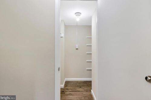 12202 Braxfield Ct, Rockville MD 20852-2046 exterior