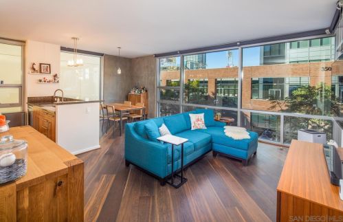 321 10th Ave, San Diego, CA 92101-7468