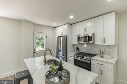 731 Atlantic St, Washington DC  20032-3740 exterior