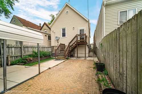 3244 Hamilton Ave, Chicago IL 60625-1403 exterior