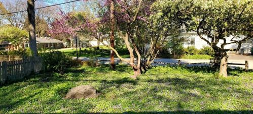 5865 Riv Frst Dr, Milwaukee WI 53209-4524 exterior