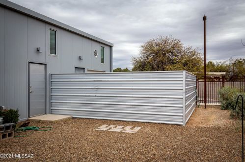 3518 Country Clb Rd, Tucson AZ 85716-1078 exterior