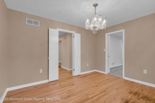 5 Alessio Ter, Trenton NJ  08620-9772 exterior