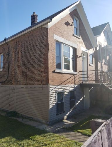 1621 37th Pl, Chicago IL  60609-2106 exterior