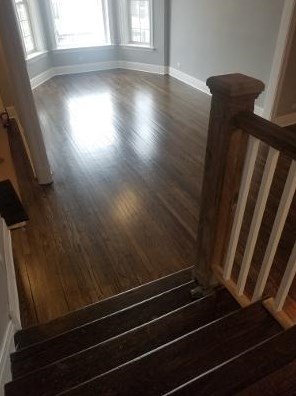 4113 Gladys Ave, Chicago IL 60624-3021 exterior