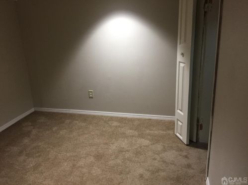 2 6th St, New Brunswick NJ 08901-3316 exterior