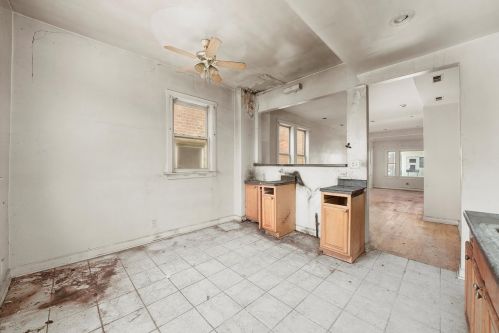 1912 Homan Ave, Chicago IL 60623-2637 exterior