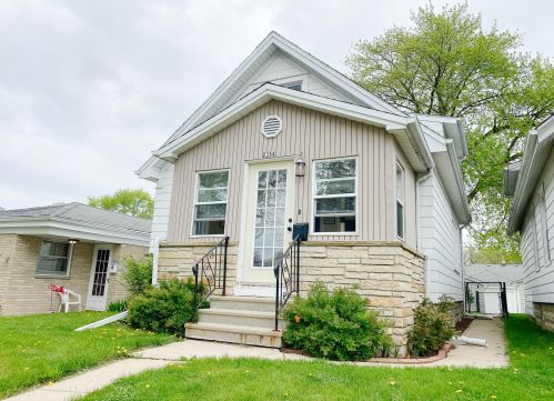 2354 74th St, Milwaukee, WI 53219-1839
