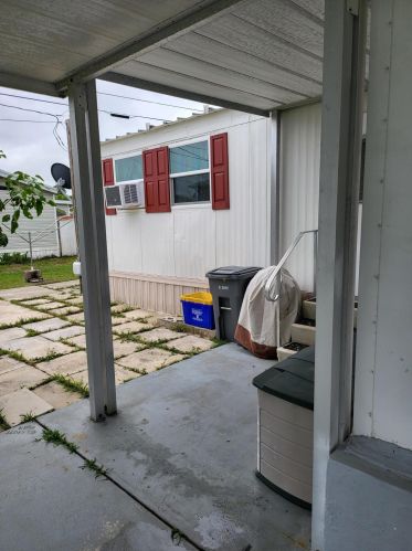 4230 Mockingbird Dr, Boynton Beach FL 33436-2636 exterior