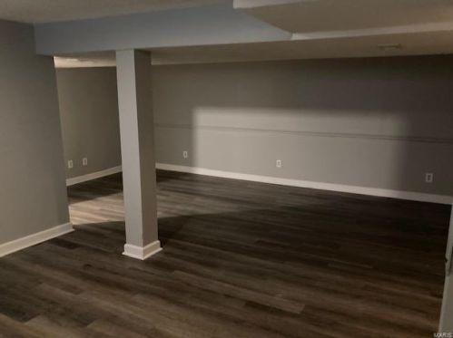 1725 Bradshaw Dr, Saint Louis MO 63136-2422 exterior