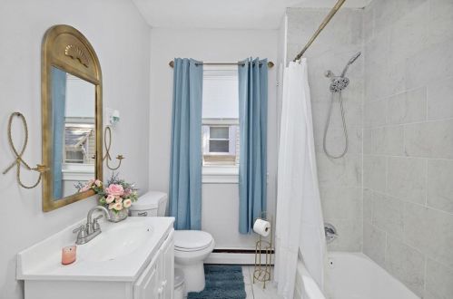 86 Georgia Ave, Providence RI 02905-5409 exterior