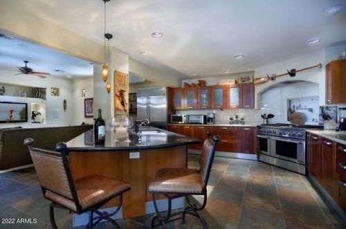 18415 47th St, Phoenix, AZ 85032-9508