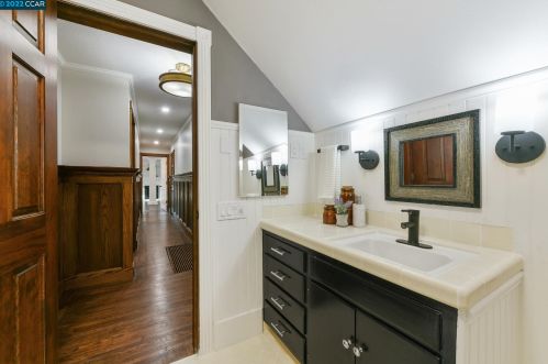 31 Ridge Park Ln, Concord CA 94518-1451 exterior