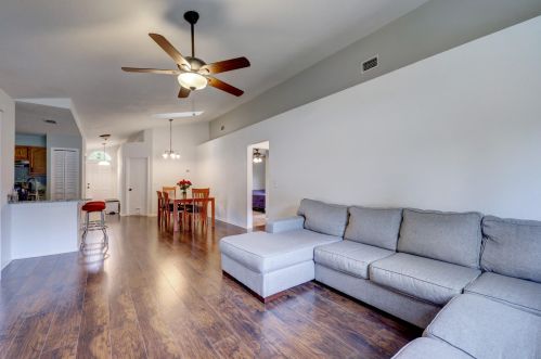 1011 Alexandria Ave, Fort Pierce FL 34953-3401 exterior