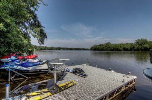 4372 Pne Pt Rd, Sartell MN 56377-9747 exterior