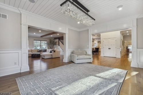 7 Dale Dr, Chatham Township NJ  07928-1661 exterior